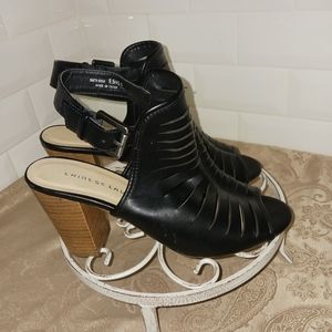 Chinese Laundry Black Peep Toe Sandals Size 9.5